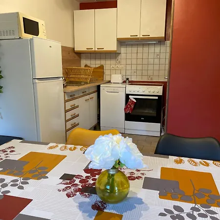 Casa de Férias Cosy Au Calme Avec Grand Jardin, Proche Du Mans - Parking Prive, Wifi Fibre, Equipements Complets - Fr-1-410-392 Roeze-sur-Sarthe
